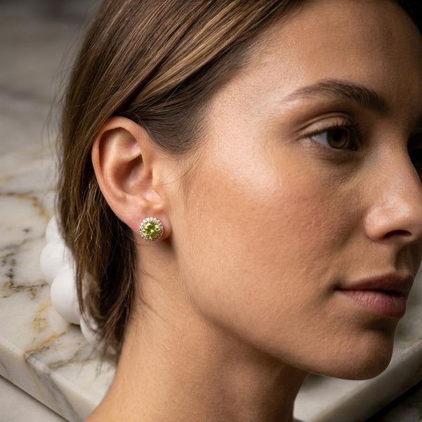 AT LIGHT GREEN Earrings