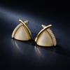 AT TRIANGLE Earring