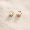 AT PEARL Earring