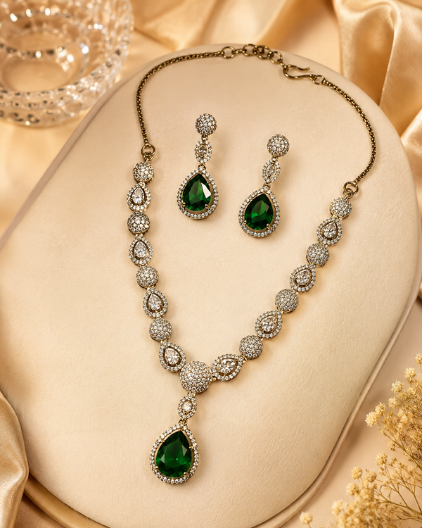 Modra AD Royal Teardrop Necklace set
