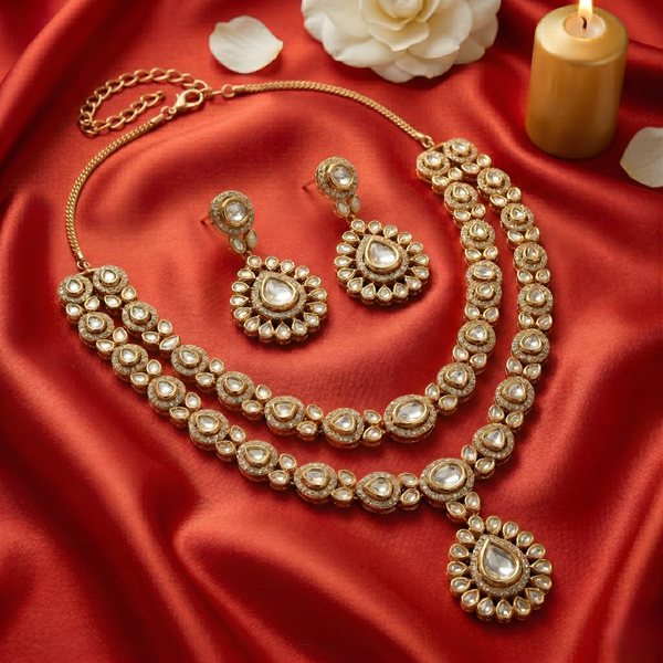 MOSSGOLD Necklace and Earrings Set